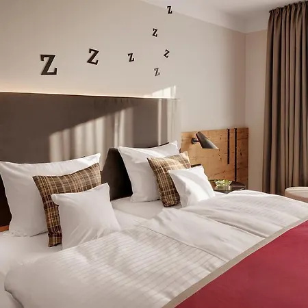 Traumschmiede Hotel 3*