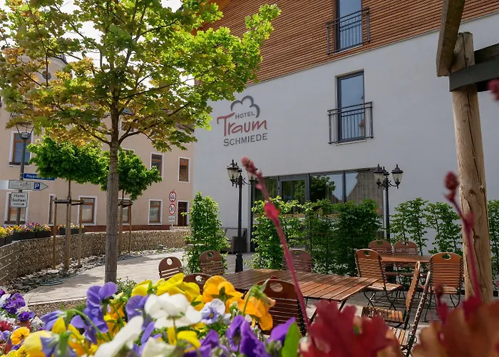Traumschmiede 3*
